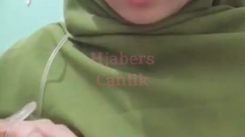 Bokep Jilbab – Mom Biti Mamah Muda Hijabers Kesukaan Pascol