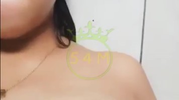 Bokep Indo Lychan Mandi Langsung Show Memek