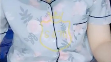 Bokep Indo Mbak Mutia Berjilbab Langsung Buka-bukaan