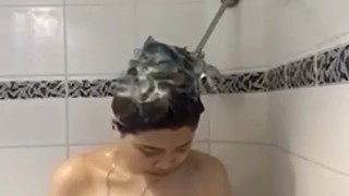 Viral Tiktok Gadis Chindo Pirang Toge Pap Mandi