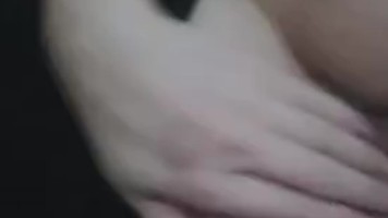 Tante Dewi Terbiasa Omek Karena Sudah Janda