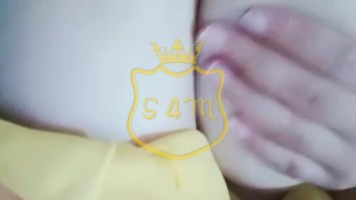 Bianca Pamer Buah Dada Show Di Sisi Suami