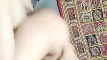 Nindi ML Menikmati Genjotan Sepupu